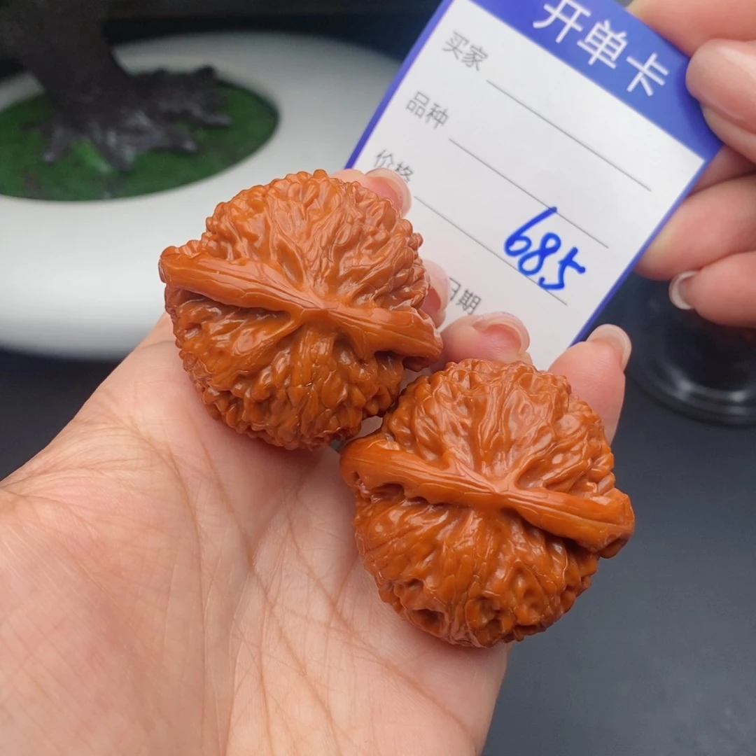 文玩核桃把件43宫灯685