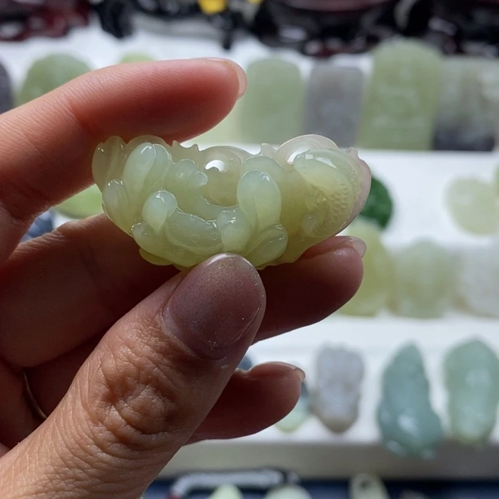 和田玉（糖玉）未镶嵌颈饰34