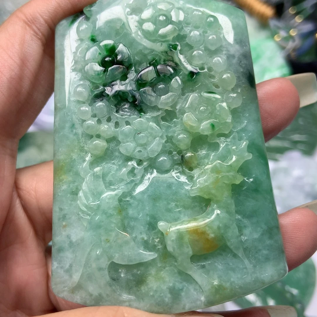 翡翠颈饰未镶嵌天然翡翠