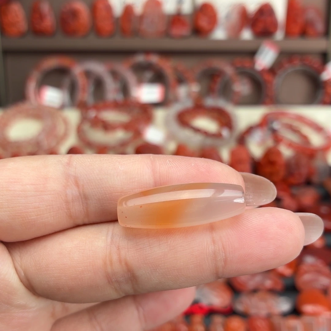 南红玛瑙未镶嵌颈饰9咪➕桶珠