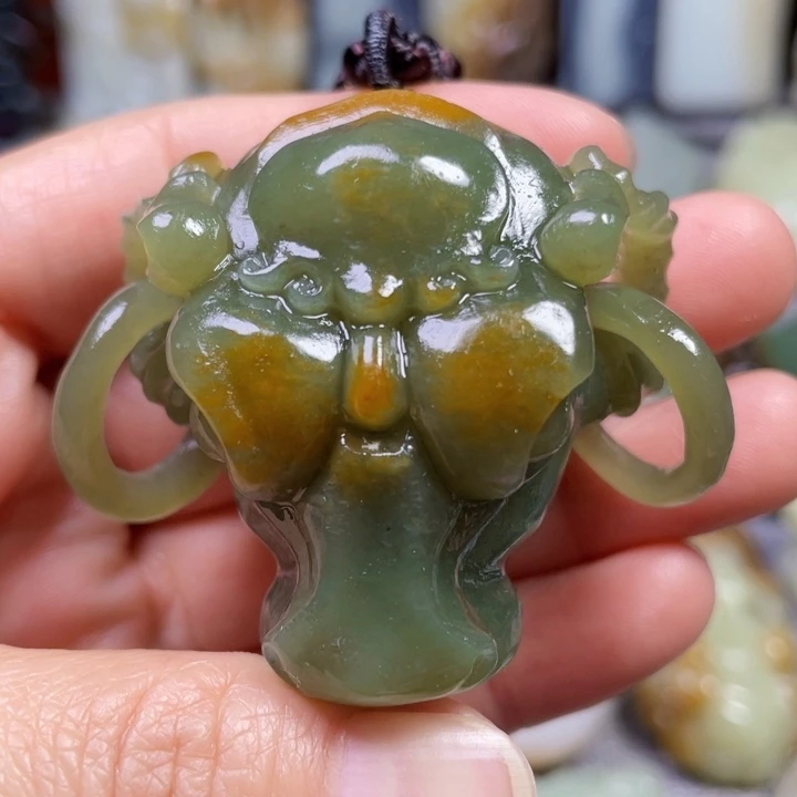 和田玉未镶嵌挂件