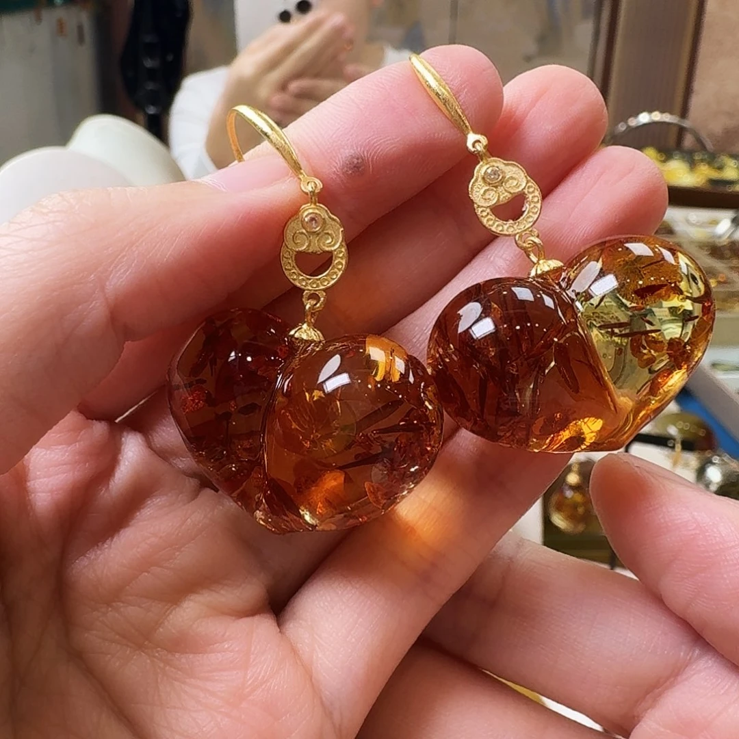 琥珀未镶嵌颈饰耳坠