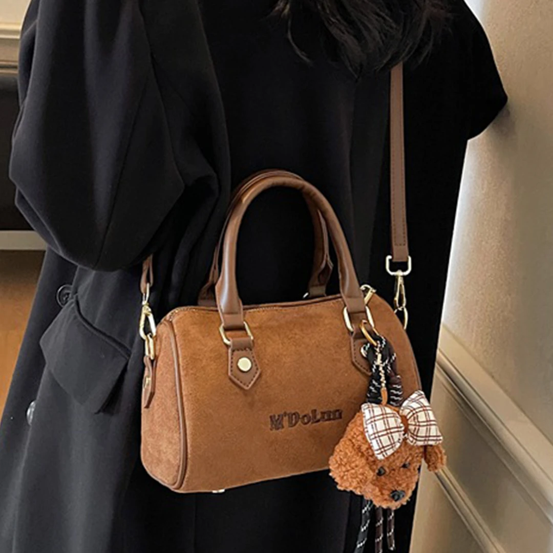 波士顿手提包包2025新款秋冬时尚复古磨砂斜挎包大容量女包单肩包