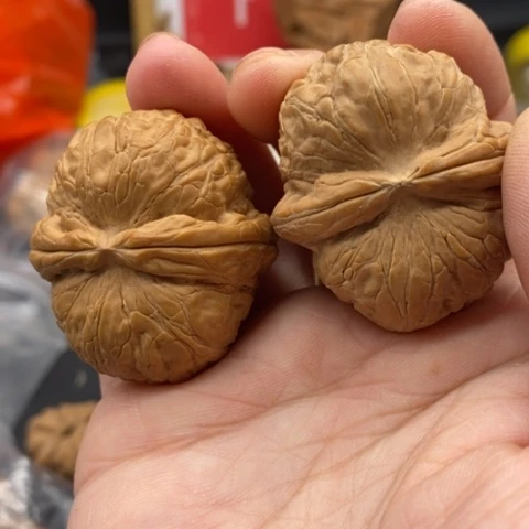 文玩核桃吊坠超**超元宝