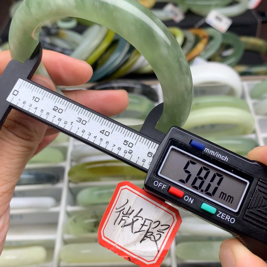 未镶嵌蛇纹石玉手镯678
