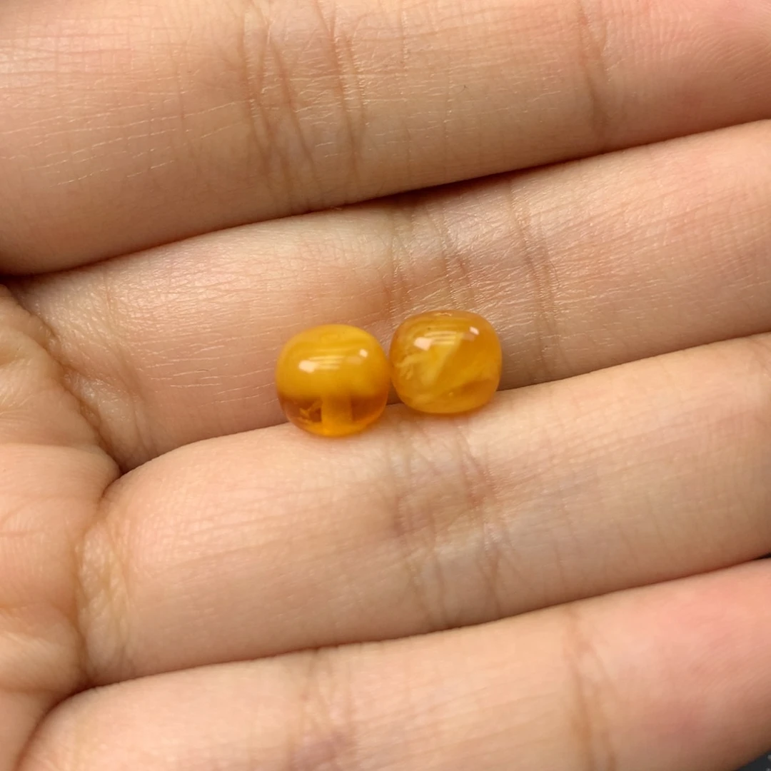 琥珀未镶嵌珠宝奇石