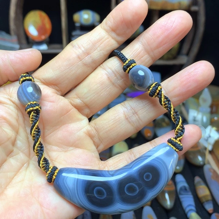 未镶嵌颈饰玛瑙/玉髓