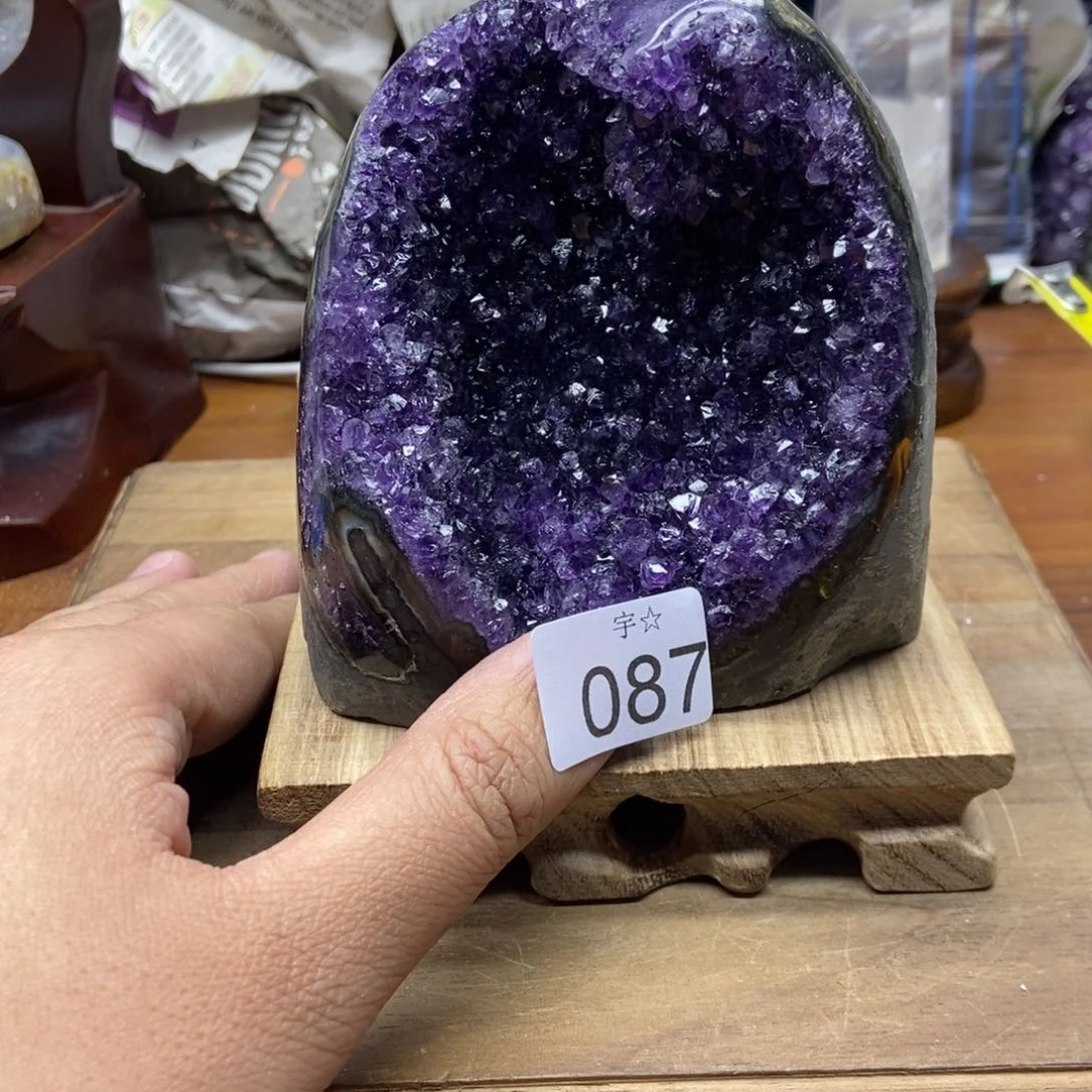 紫晶大型摆件（非配饰）未镶嵌