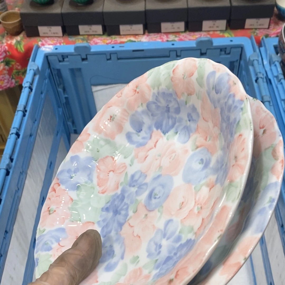 瓷片妮*几乎哈哈哈哈哈哈