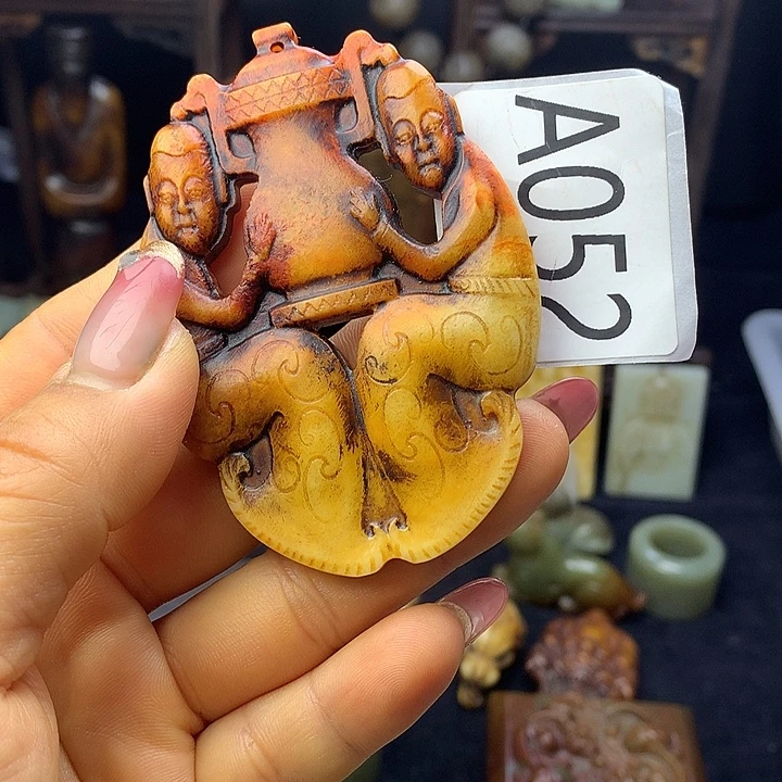 和田玉未镶嵌颈饰