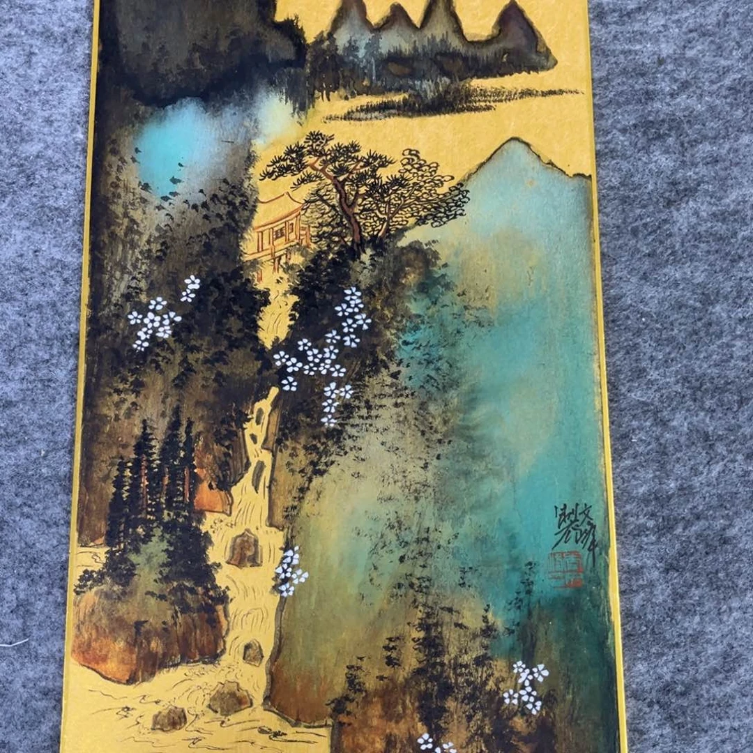 国画艺术家真人手绘