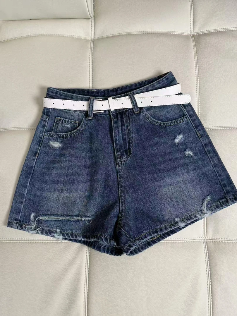 [麦霓严选]2025夏新品显瘦百搭磨破牛仔短裤9435