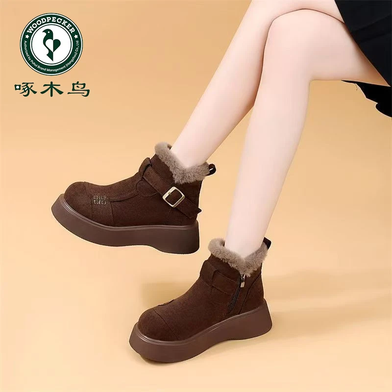啄木鸟毛毛雪地靴女2025新款冬季厚底加绒勃肯短靴防滑保暖棉鞋