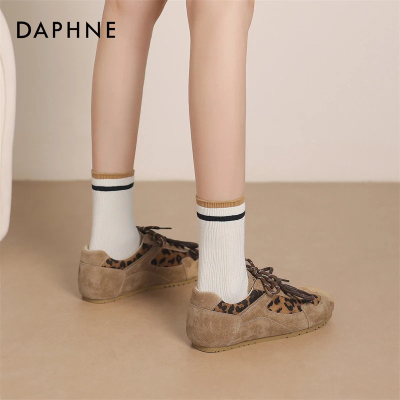 达芙妮平底德训鞋女早秋鞋子2025新款板鞋芭蕾舞鞋美式复古阿甘鞋