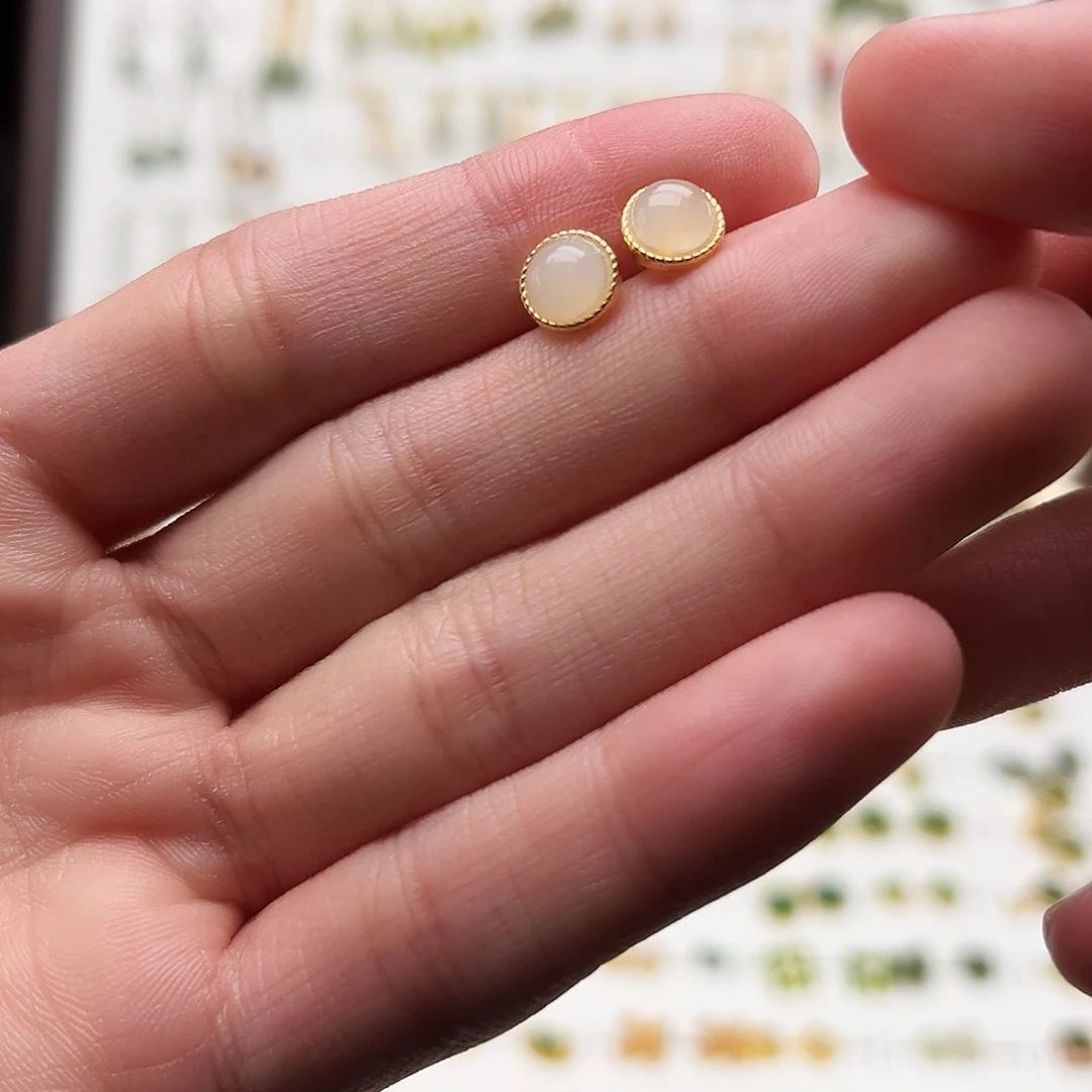 银S925镀金镶嵌和田玉耳饰