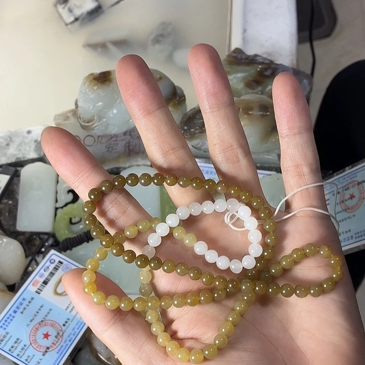 晴***禾和田玉未镶嵌车挂