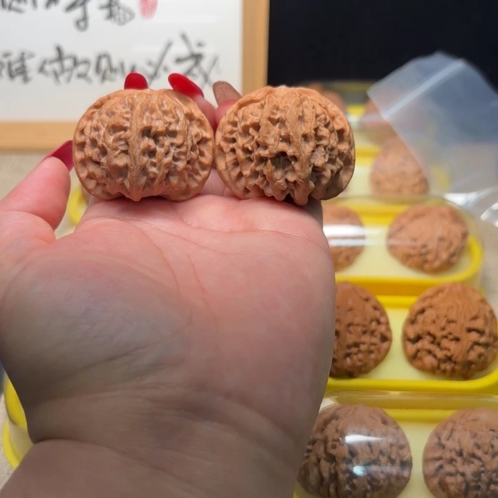 文玩核桃把件45 全品无修苹果园