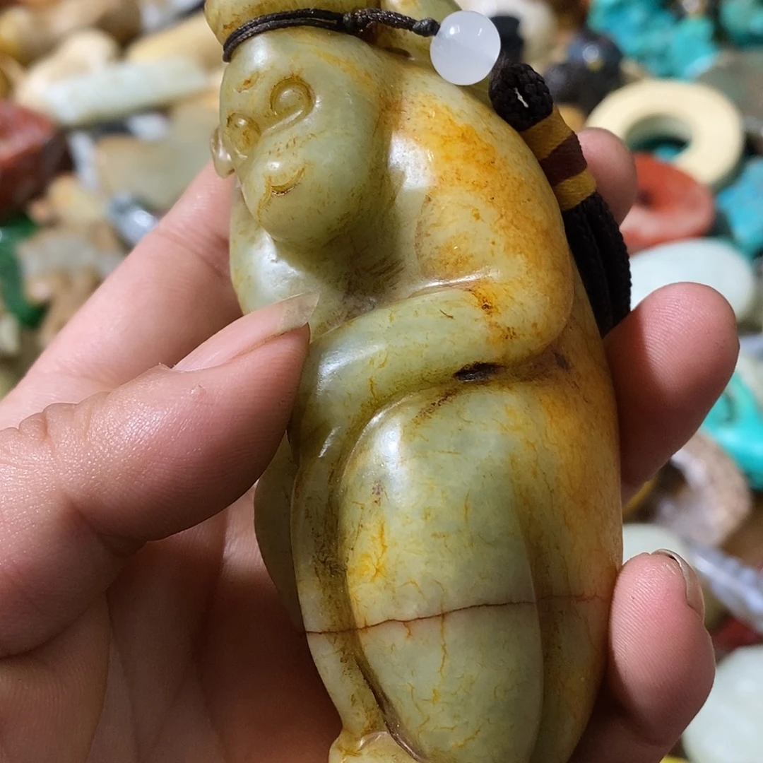 和田玉（糖玉）未镶嵌挂件