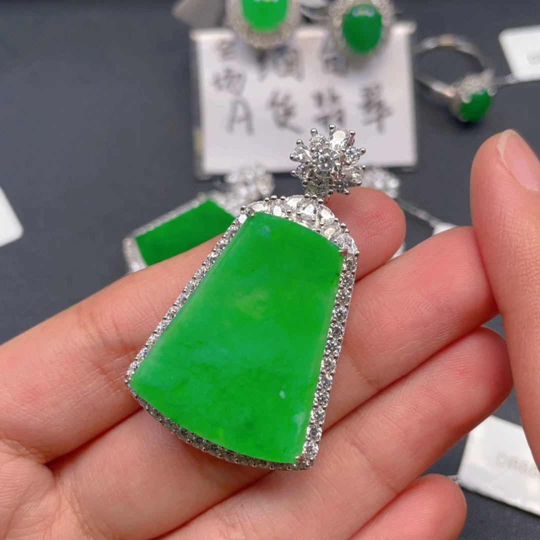 翡翠银S925镶嵌吊坠(不含链)