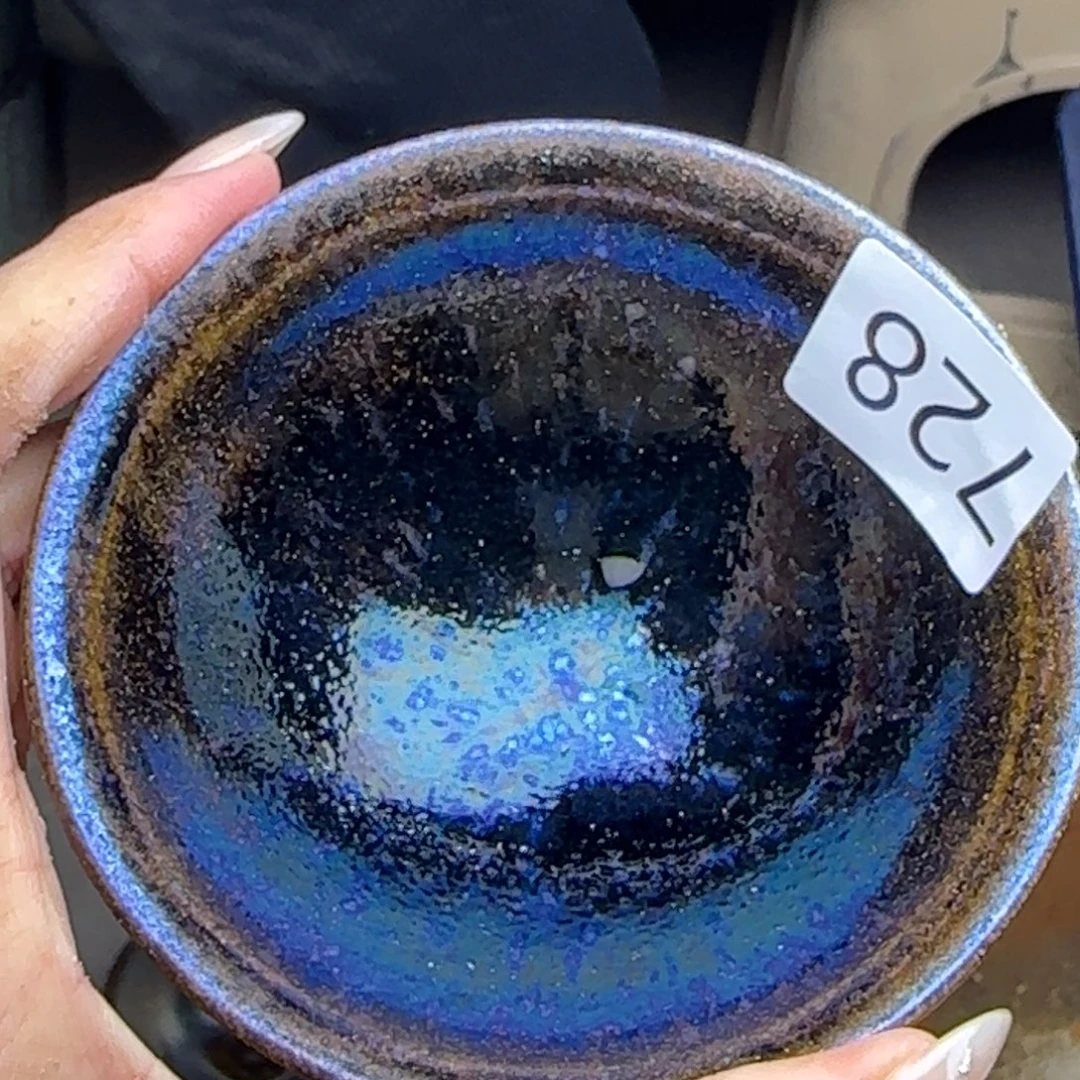 茶盏玲珑如云而上也有很多