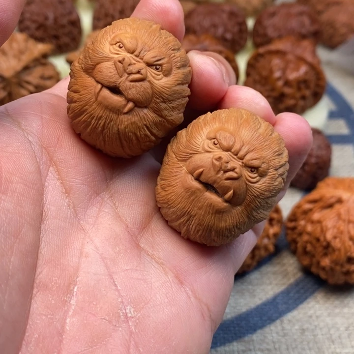 文玩核桃把件花*哥核桃