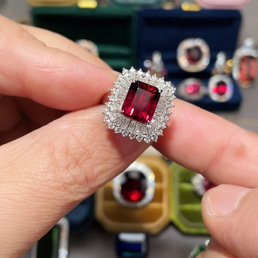 碧玺戒指18K金镶嵌3.88ct