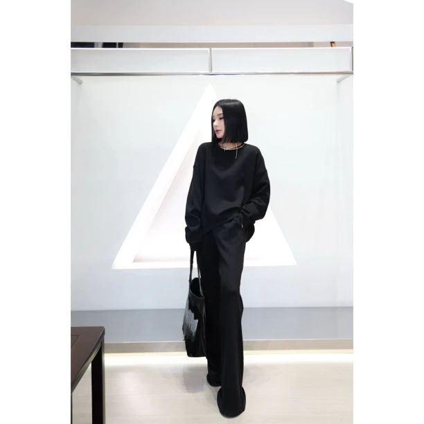 【妙妙精选】HUANGNAJI漫游者-时尚气质宽松休闲套装117/019