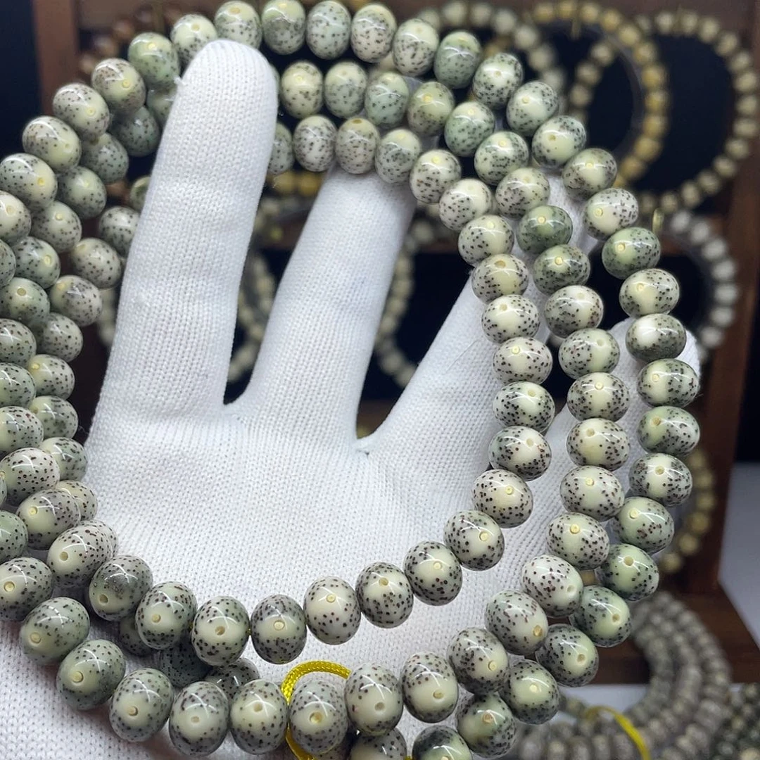 手串星月菩提10-8，一线天，稀散细