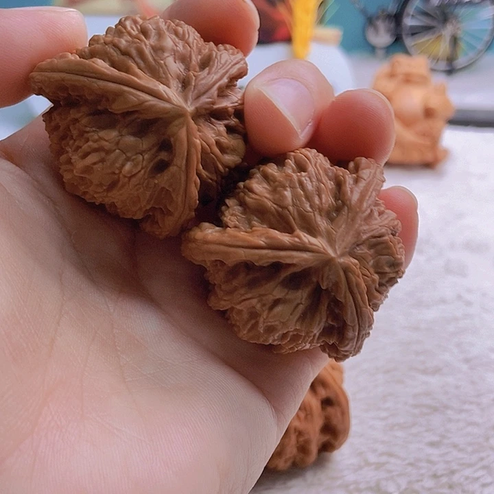 把件文玩核桃百**钢三棱