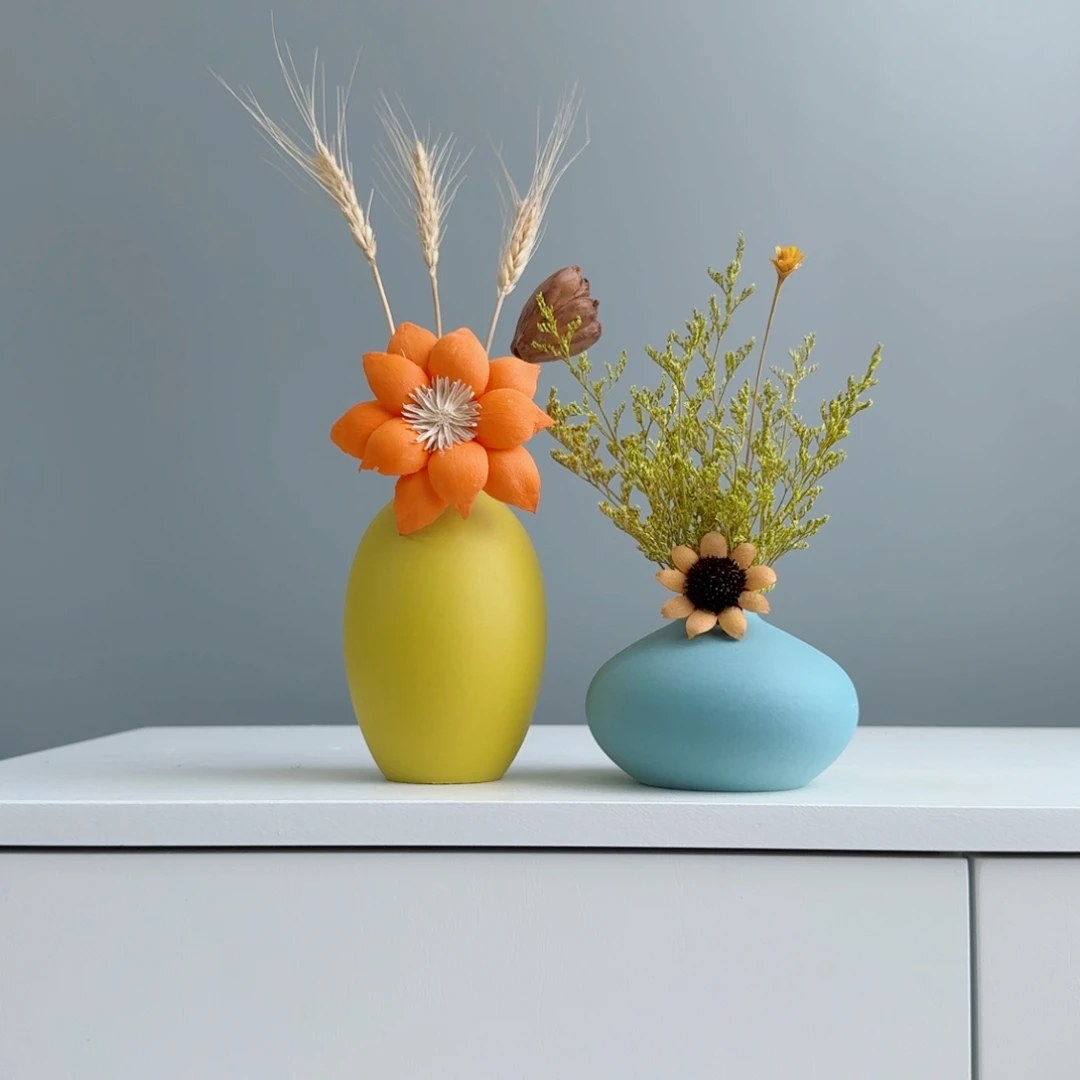 摆件陶瓷小花瓶摆件含花总高约20-30cm