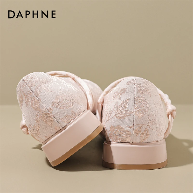 达芙妮配旗袍的粗跟单鞋女鞋2025春季新款新中式浅口玛丽珍鞋低跟