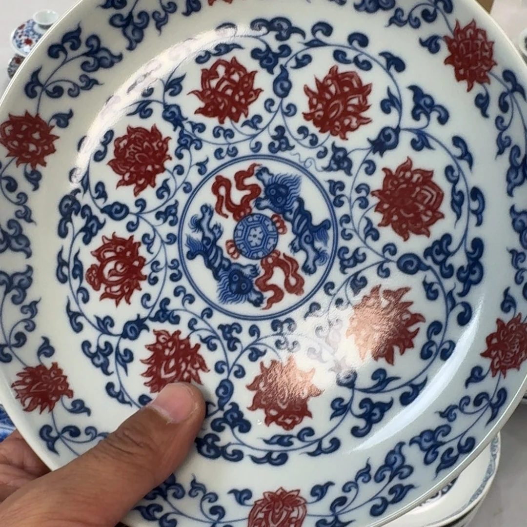 摆件陶釉里红缠枝莲大壶承