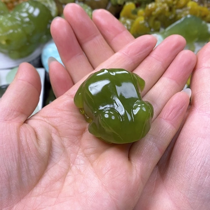 蛇纹石玉手把未镶嵌哈****司