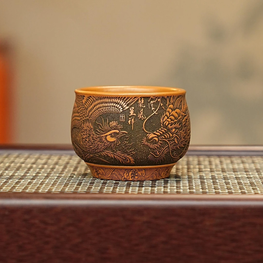 宜兴全手工紫砂茶具 原矿段泥泥料刻绘龙凤呈祥紫砂主人杯