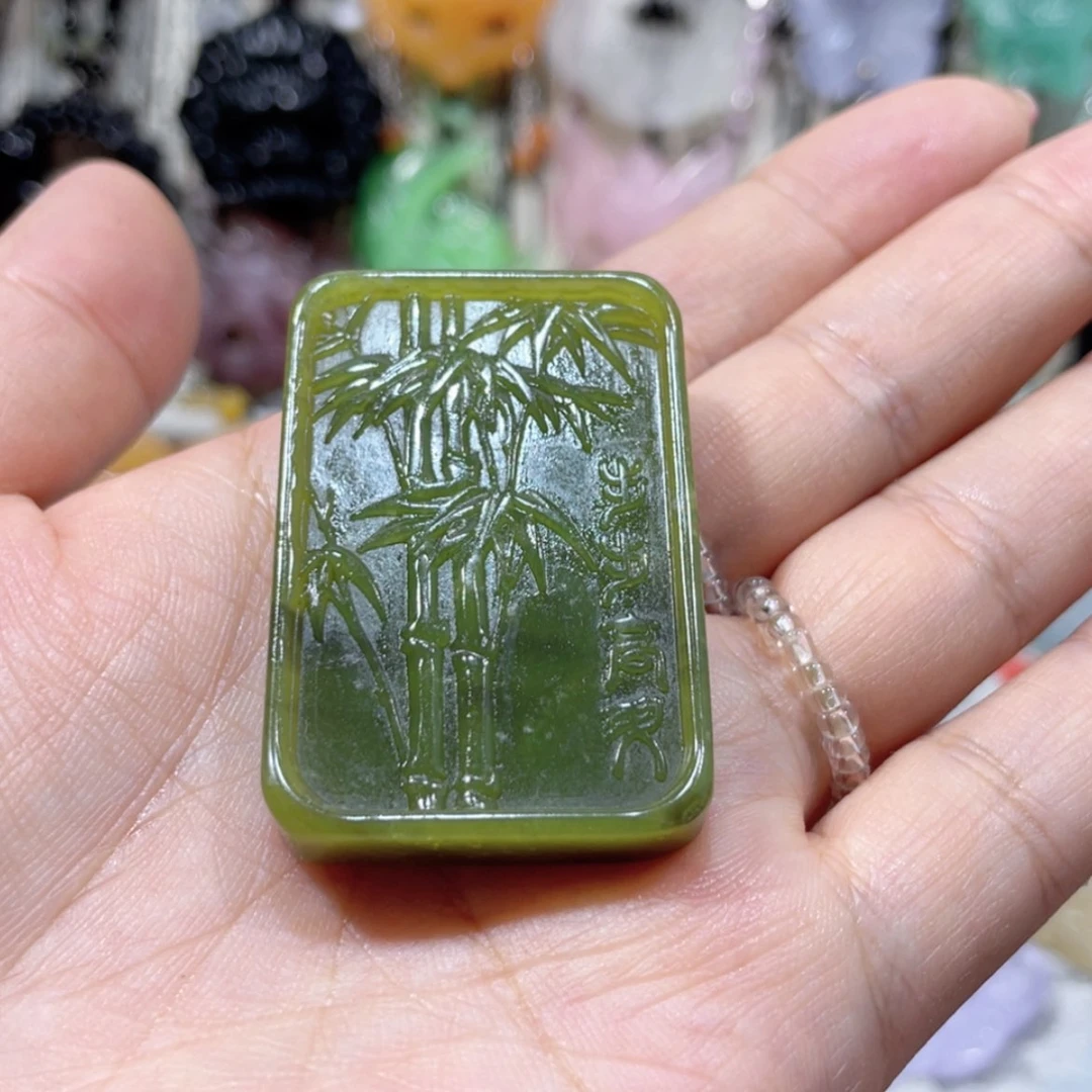 【闪购商品】未镶嵌岫玉颈饰54微瑕