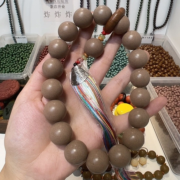泥塑白龙凝辉1.9手持