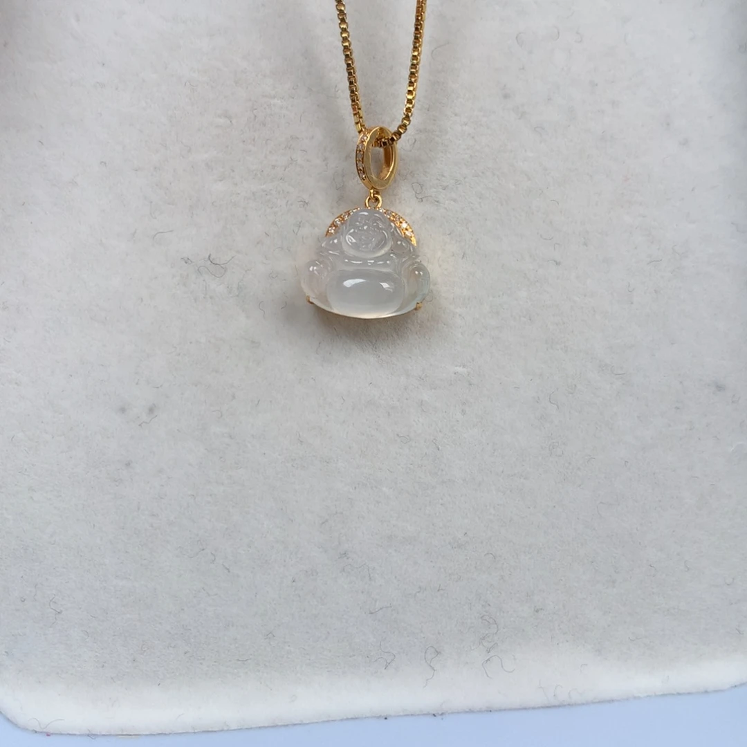 翡翠18K金镶嵌颈饰佛