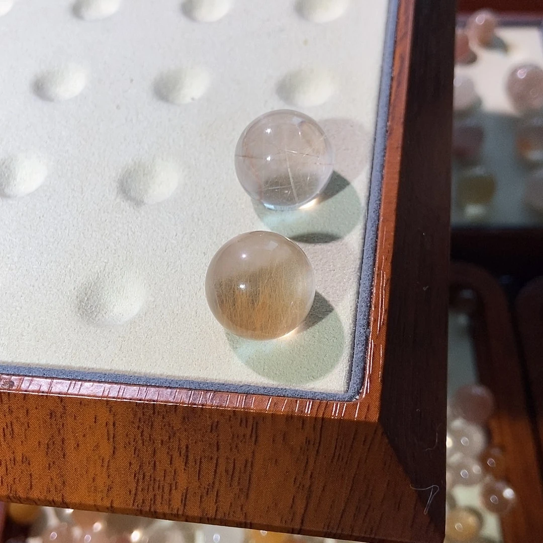 J***.水晶手链未镶嵌兔毛水晶单珠