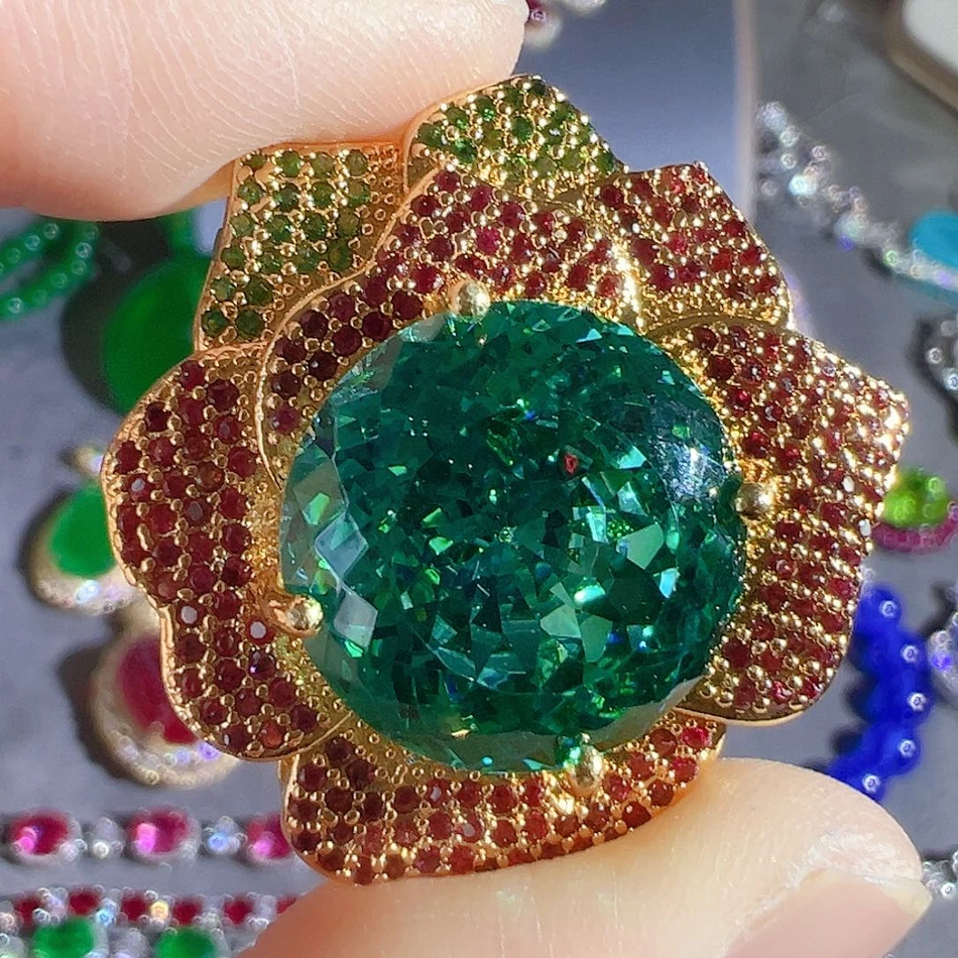 花岗石钨合金红色蓝色吊坠