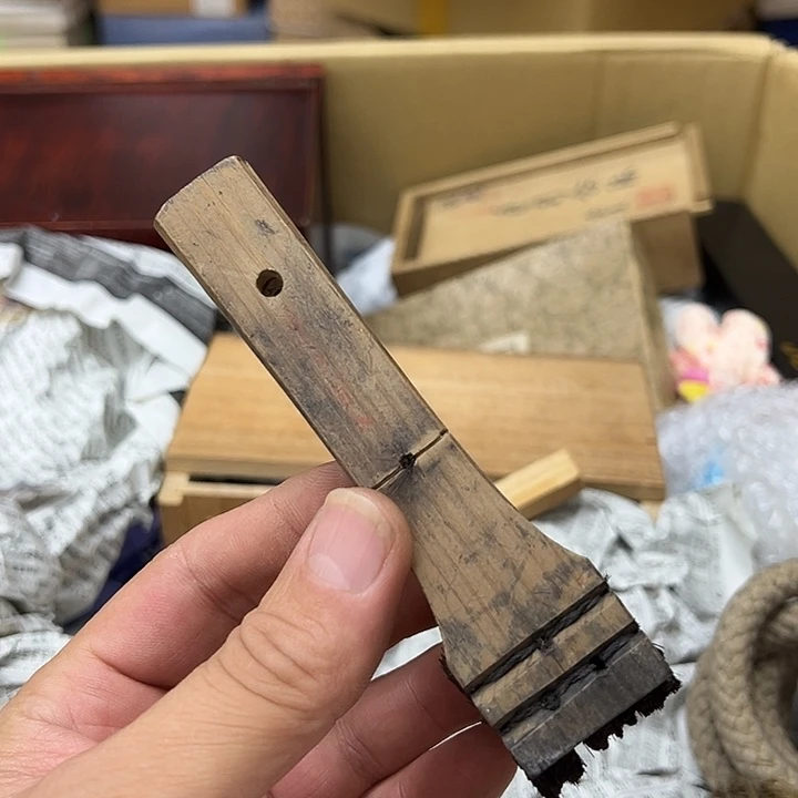 满25包邮。 不退不换.中古品默认瑕疵