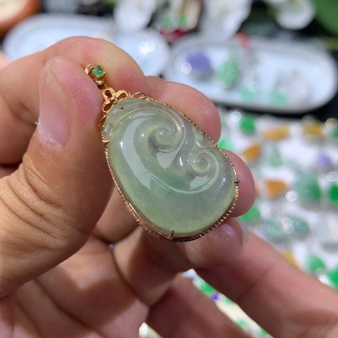 翡翠18K金镶嵌吊坠(不含链)