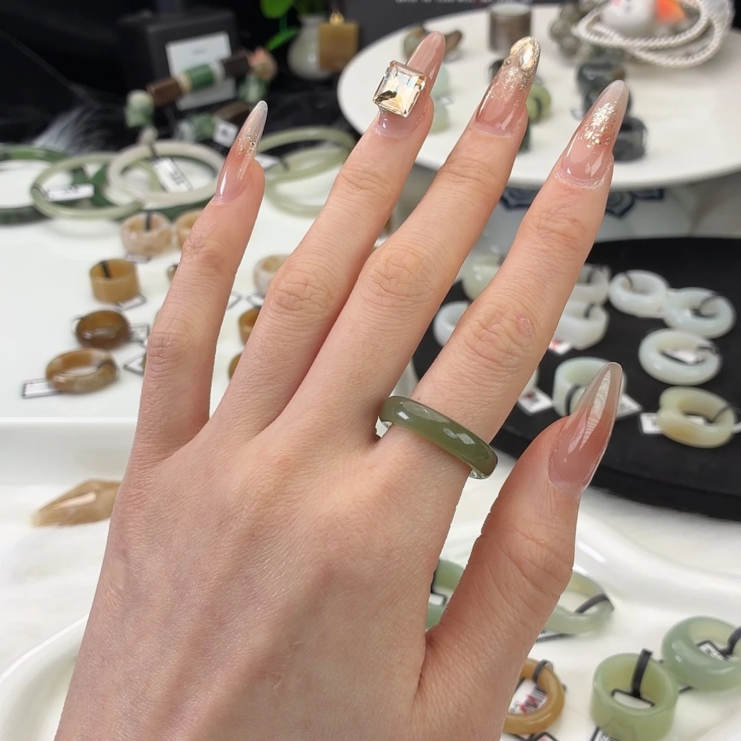 和田玉（糖玉）未镶嵌戒指j63湖水绿细条17.2