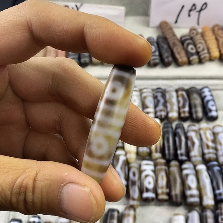 玛瑙/玉髓合金颈饰