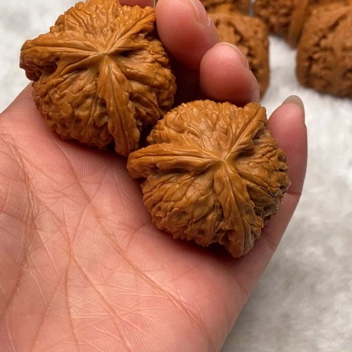 文玩核桃吊坠揽*核桃