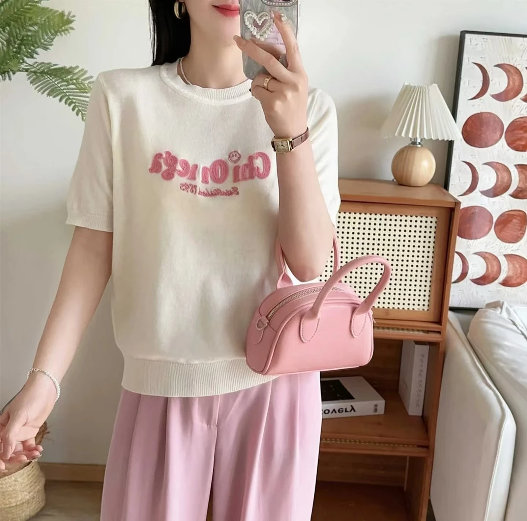 粉色字母白色短袖T