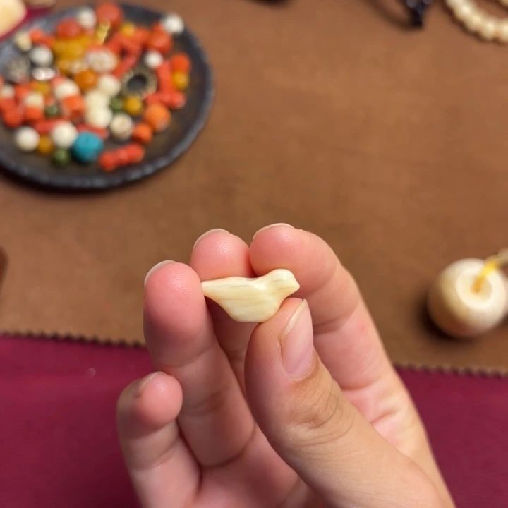 赛***业手串/手链橄榄核小配饰