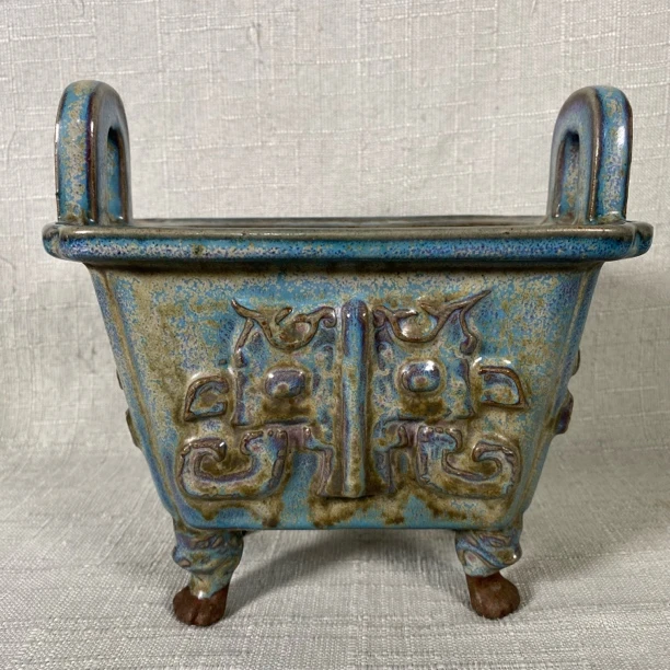 当代仿制 钧窑四方鼎 高18 宽18.5