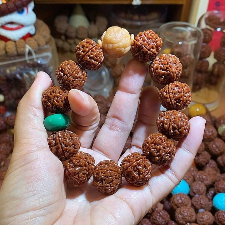 吊坠金刚菩提206玉华貔貅➕绿平安扣