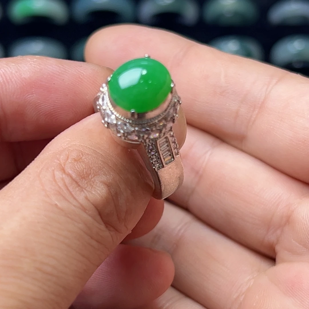 定制翡翠未镶嵌蛋面