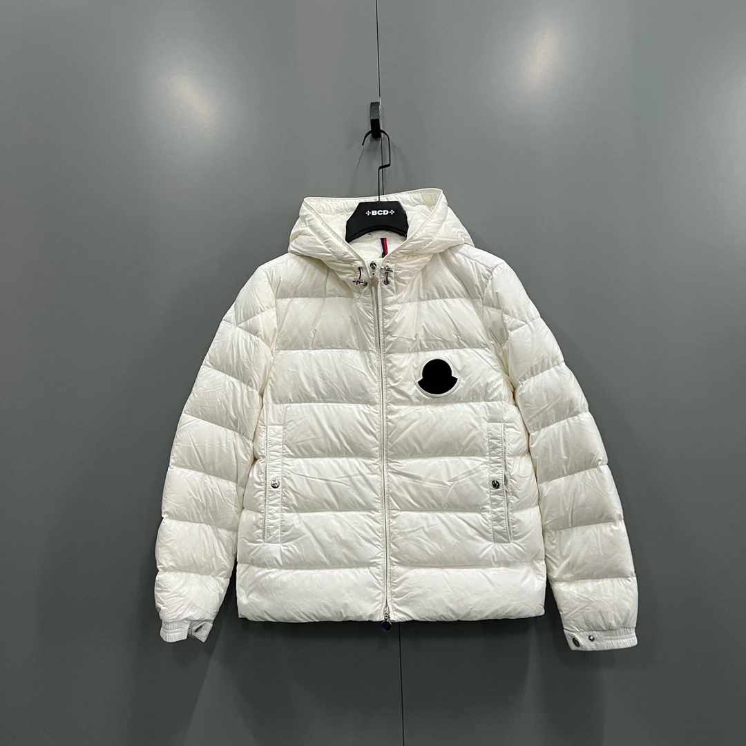 99新 MONCLER c214米白色徽标连帽羽绒服 2码